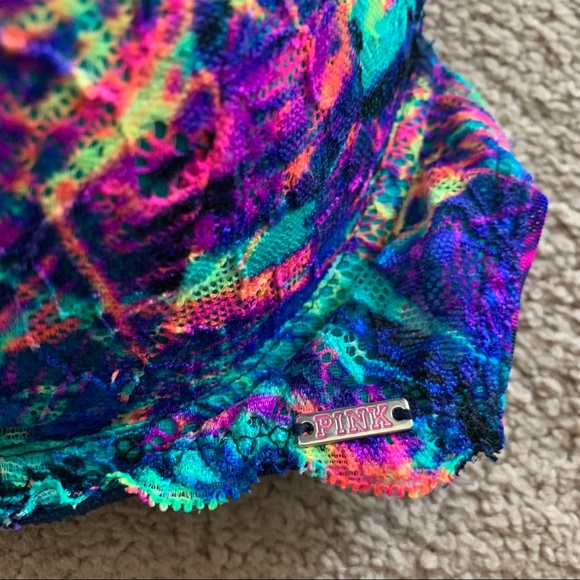 Beautiful Victoria’s Secret Bra - Picture 3 of 7